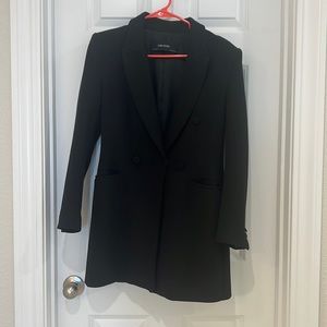 Dressy black blazer, padded shoulder